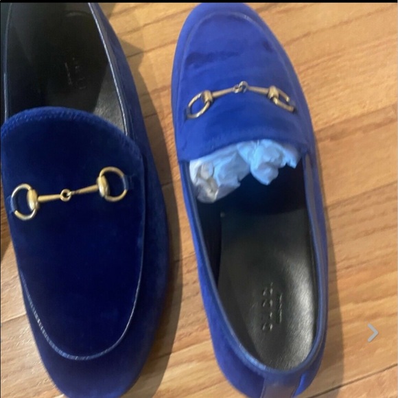 COPY - Gucci velvet shoes BARELY USED size 37 - Picture 2 of 6